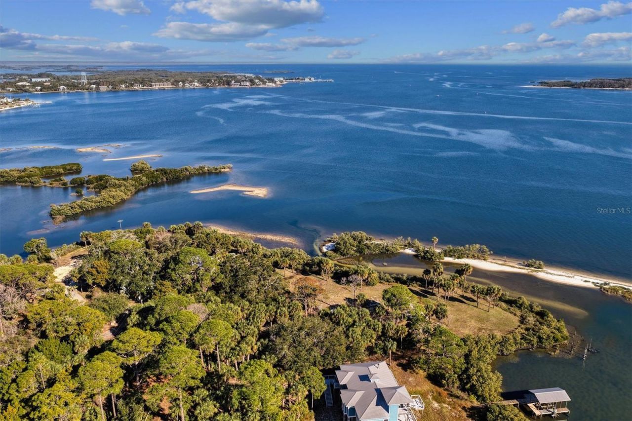 Sw 136 Place, Cedar Key, FL 32625 Photo