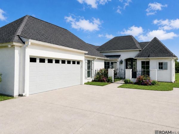 5727 Island Rd, Jarreau, LA 70749