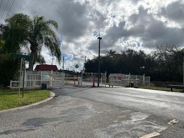 158 Lake Constance Drive, West Palm Beach, FL 33411 Photo