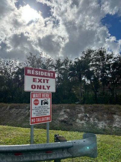 158 Lake Constance Drive, West Palm Beach, FL 33411 Photo