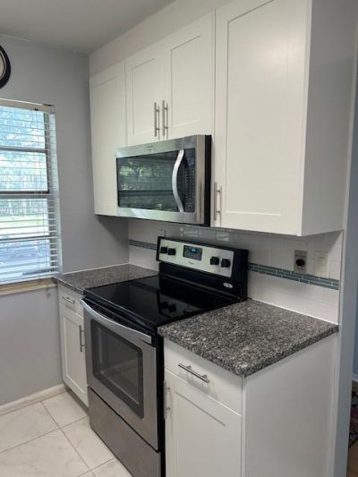 158 Lake Constance Drive, West Palm Beach, FL 33411 Photo