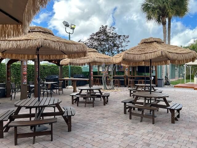 158 Lake Constance Drive, West Palm Beach, FL 33411 Photo