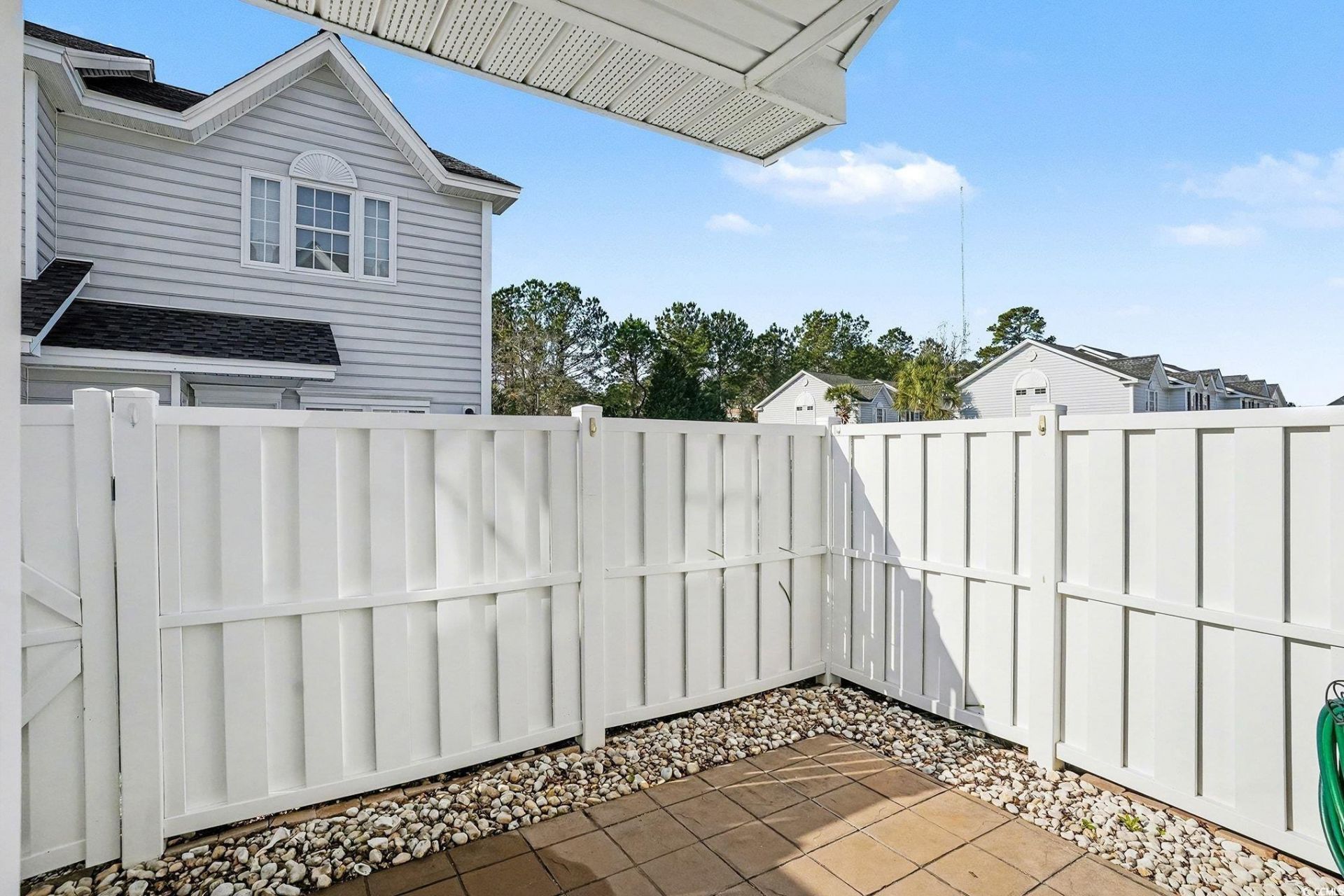 609 Sailbrooke Ct. Photo 16