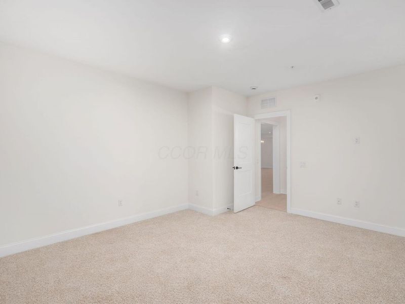 5189 Highpointe Lakes Drive , Unit 8304, Westerville, OH 43081 Photo 18