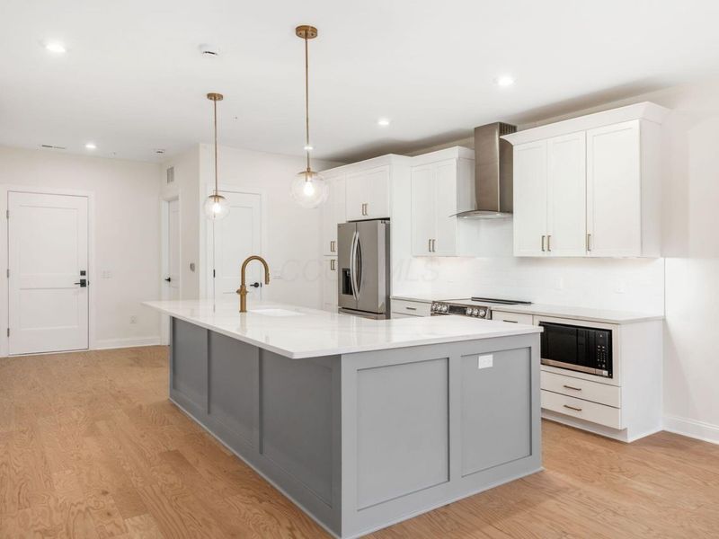 5189 Highpointe Lakes Drive , Unit 8304, Westerville, OH 43081 Photo 4