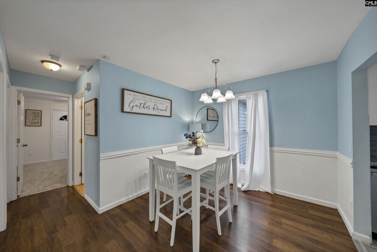 4652 Two Notch Road Photo 18