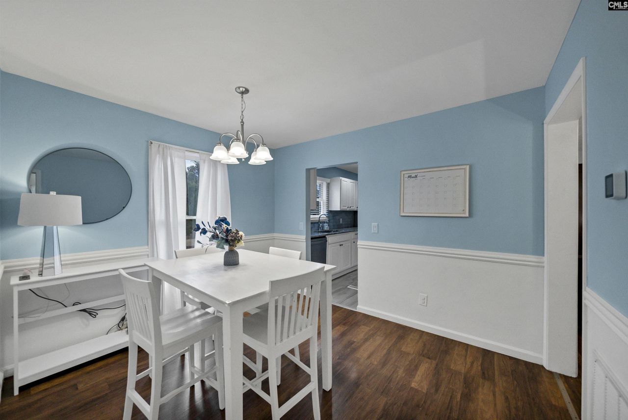 4652 Two Notch Road Photo 19