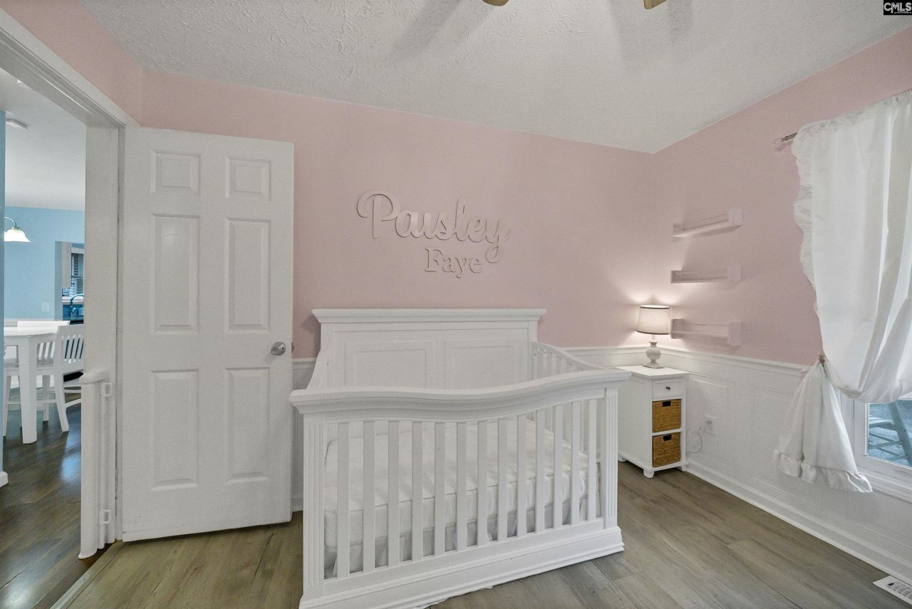 4652 Two Notch Road Photo 28