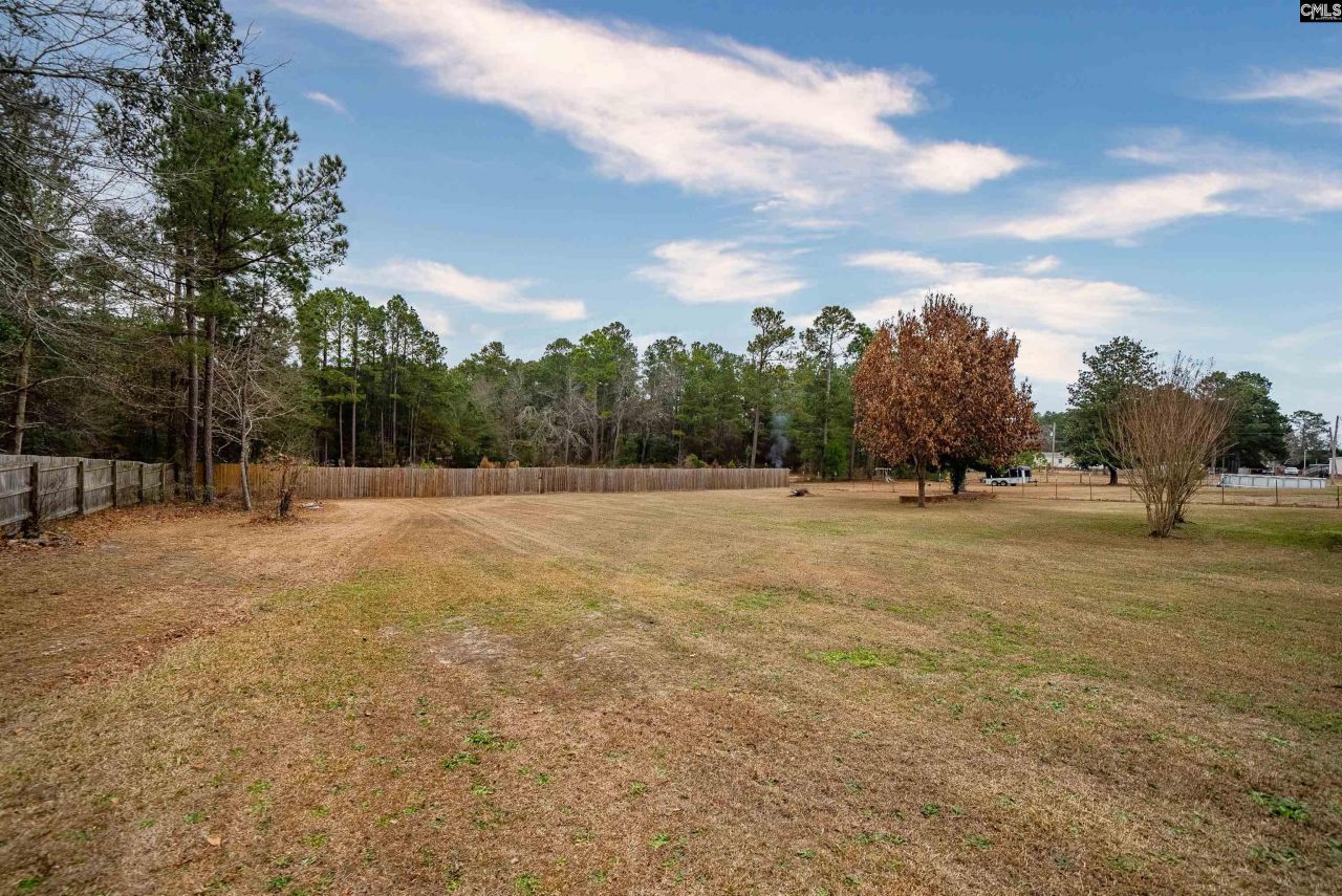 4652 Two Notch Road Photo 35