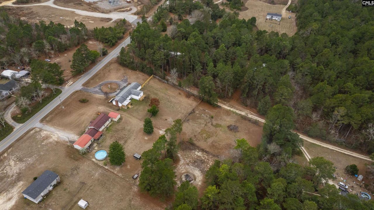 4652 Two Notch Road Photo 40