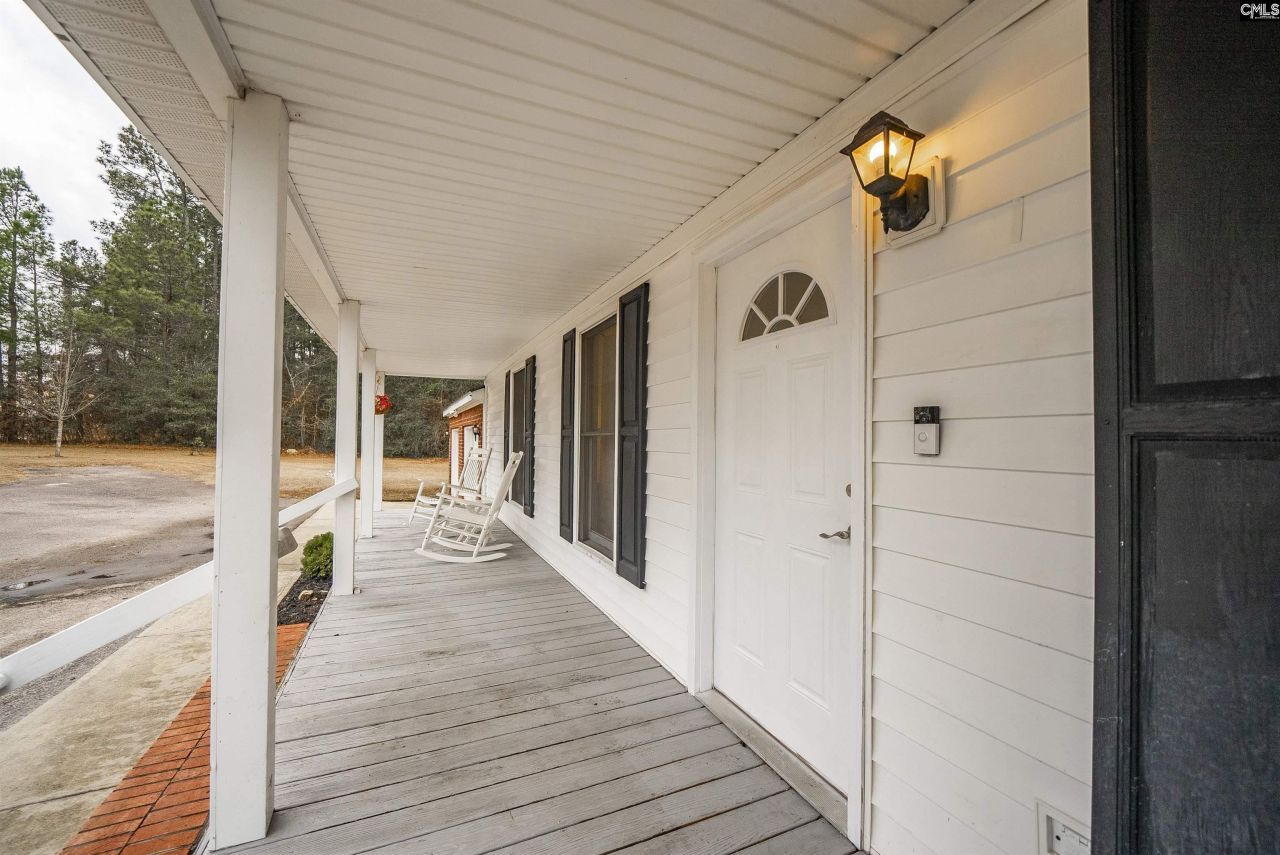 4652 Two Notch Road Photo 5