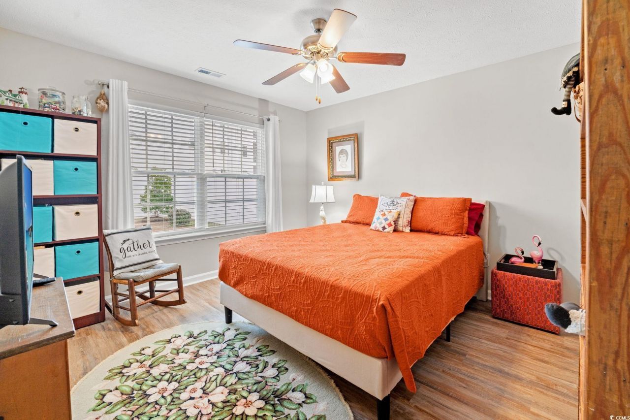 652 Sun Colony Blvd. Photo 21