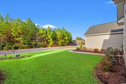 652 Sun Colony Blvd. photo 4