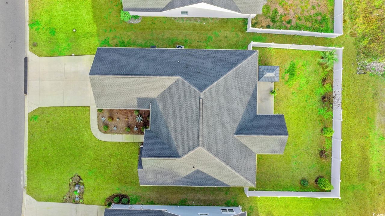 652 Sun Colony Blvd. Photo 36