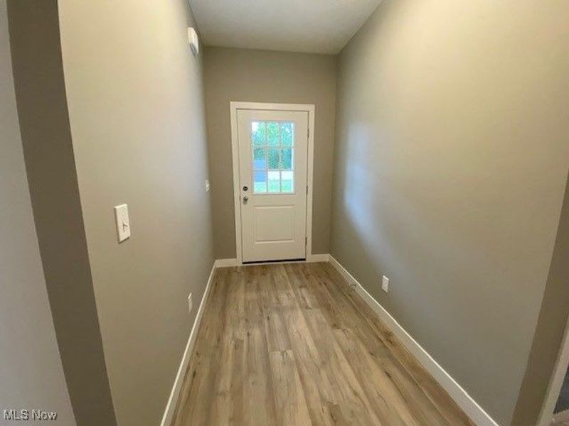 4310 Literary Lane, Willoughby, OH 44094 Photo 8