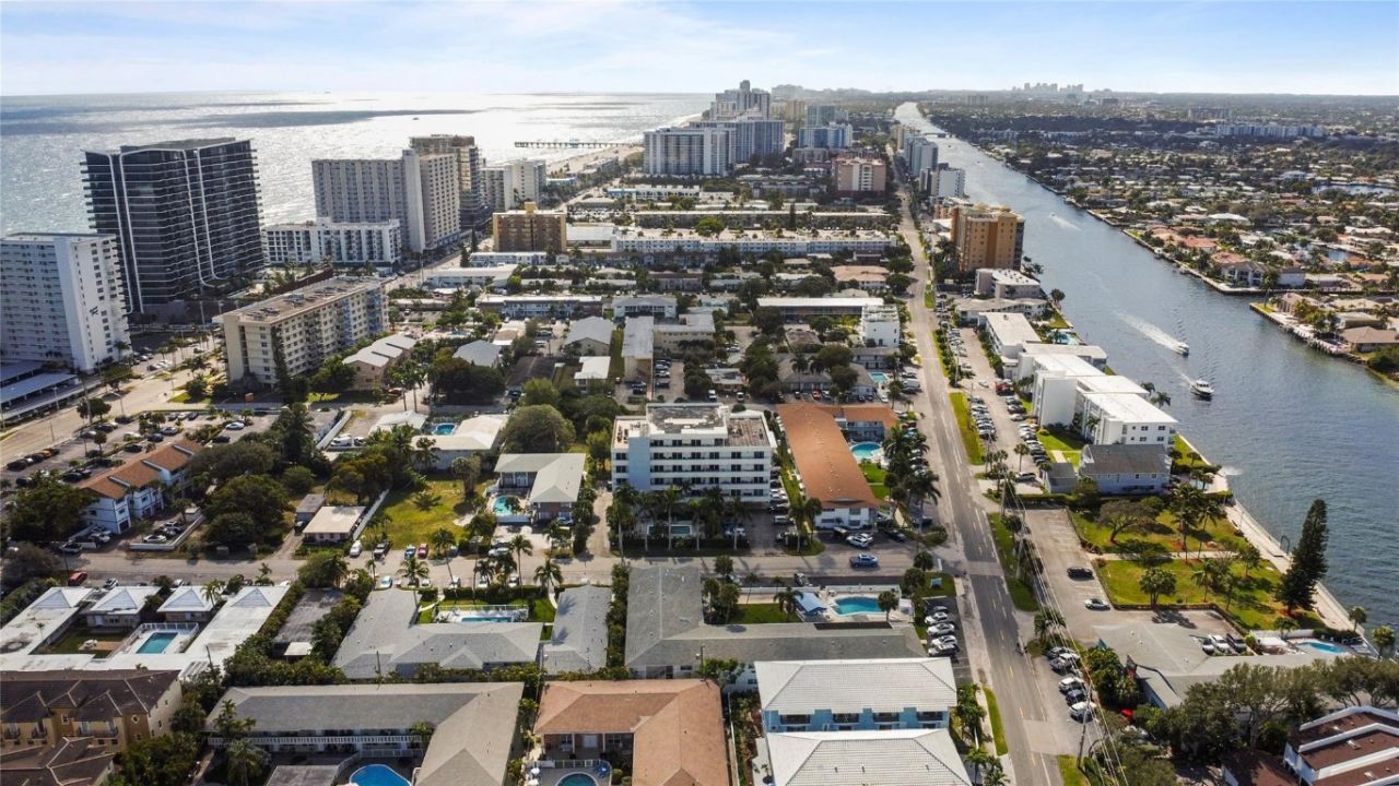 3212 NE 12th Street, Unit 203, Pompano Beach, FL 33062 Photo