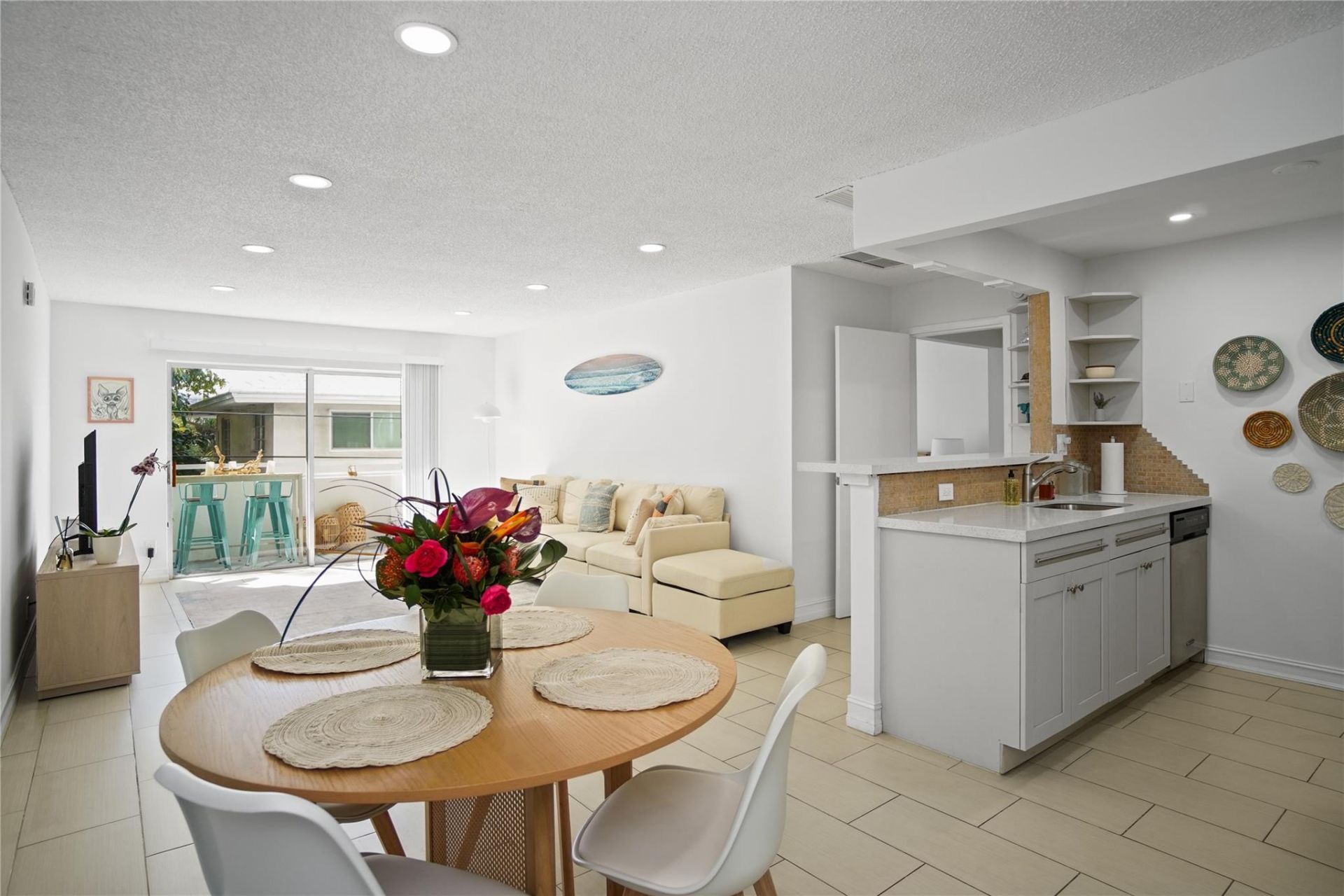 3212 NE 12th Street, Unit 203, Pompano Beach, FL 33062 Photo