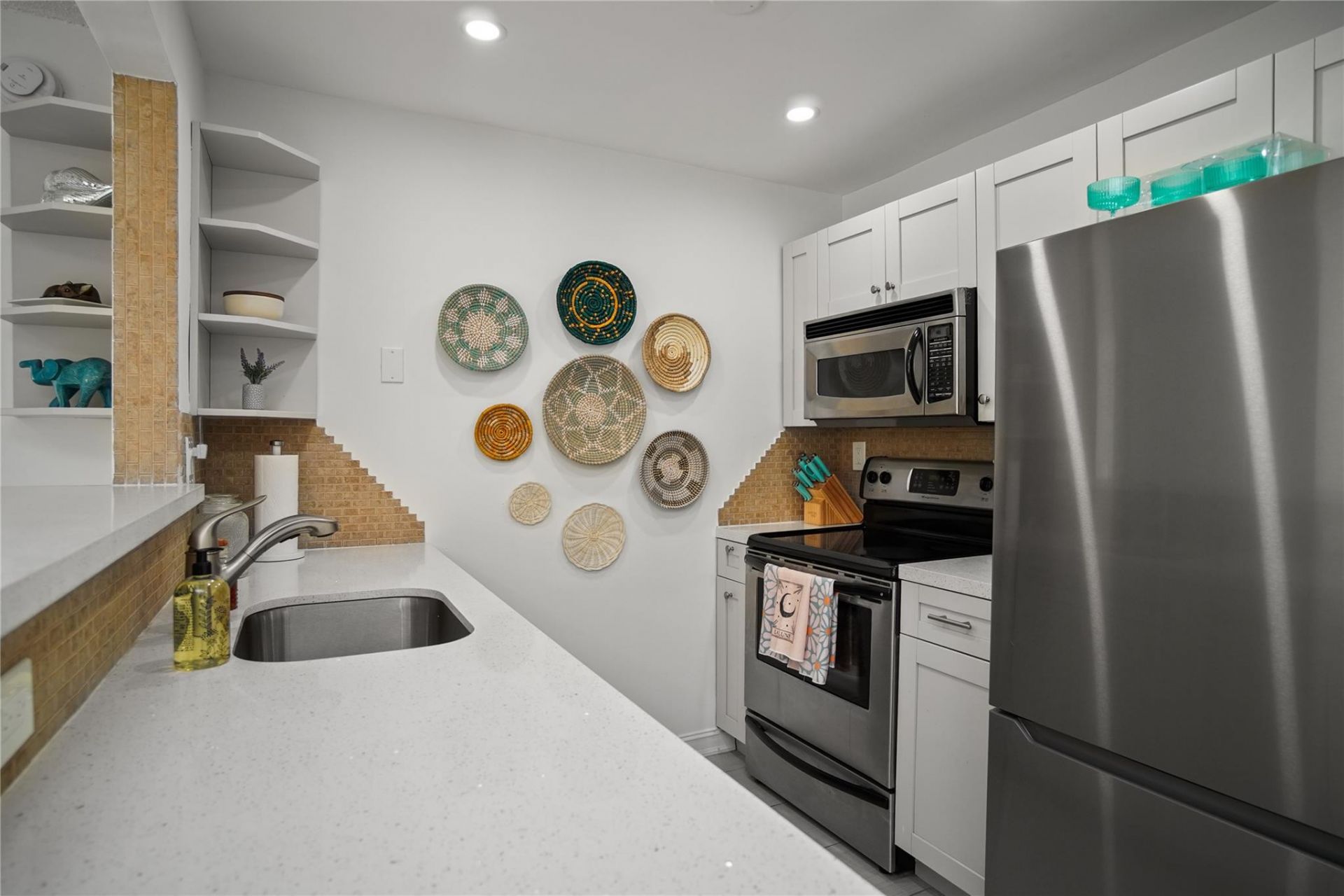 3212 NE 12th Street, Unit 203, Pompano Beach, FL 33062 Photo