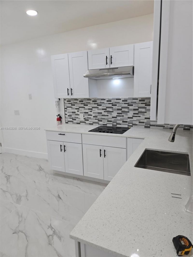 987 NE 145, Unit B, North Miami, FL 33161 Photo