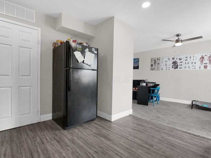 124 Buckeye Circle, Columbus, OH 43217 Photo 13