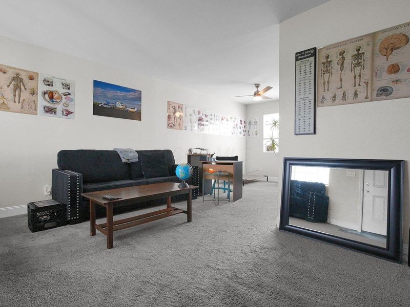 124 Buckeye Circle, Columbus, OH 43217 Photo 5