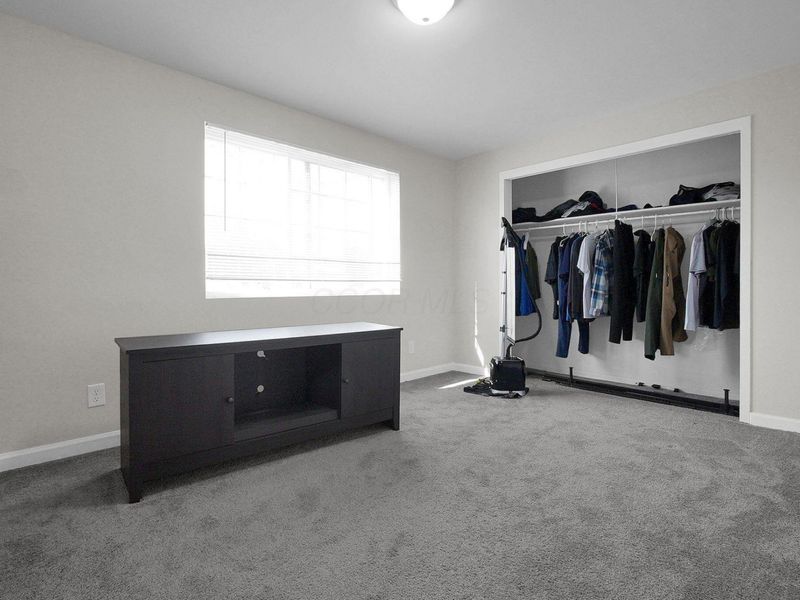 124 Buckeye Circle, Columbus, OH 43217 Photo 8