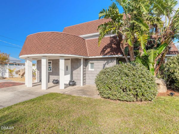2900 S Peninsula Drive, Daytona Beach, FL 32118