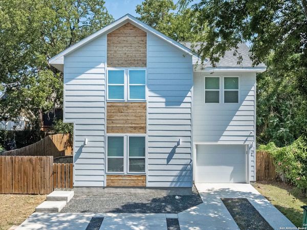 2507 E Commerce 2, San Antonio, TX 78203