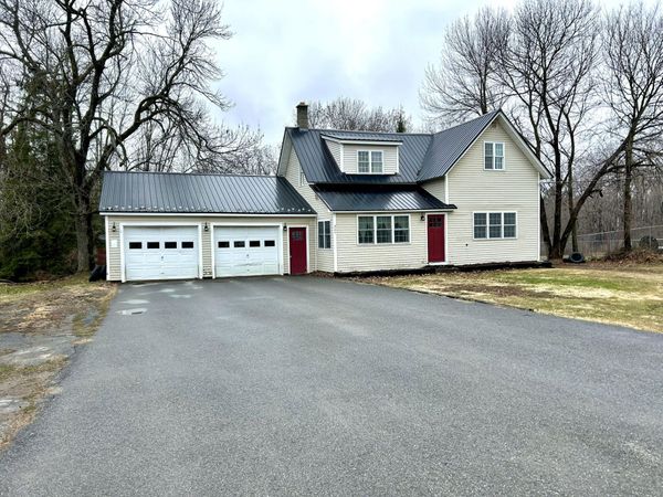 205 Elm Street, Newport, ME 04953