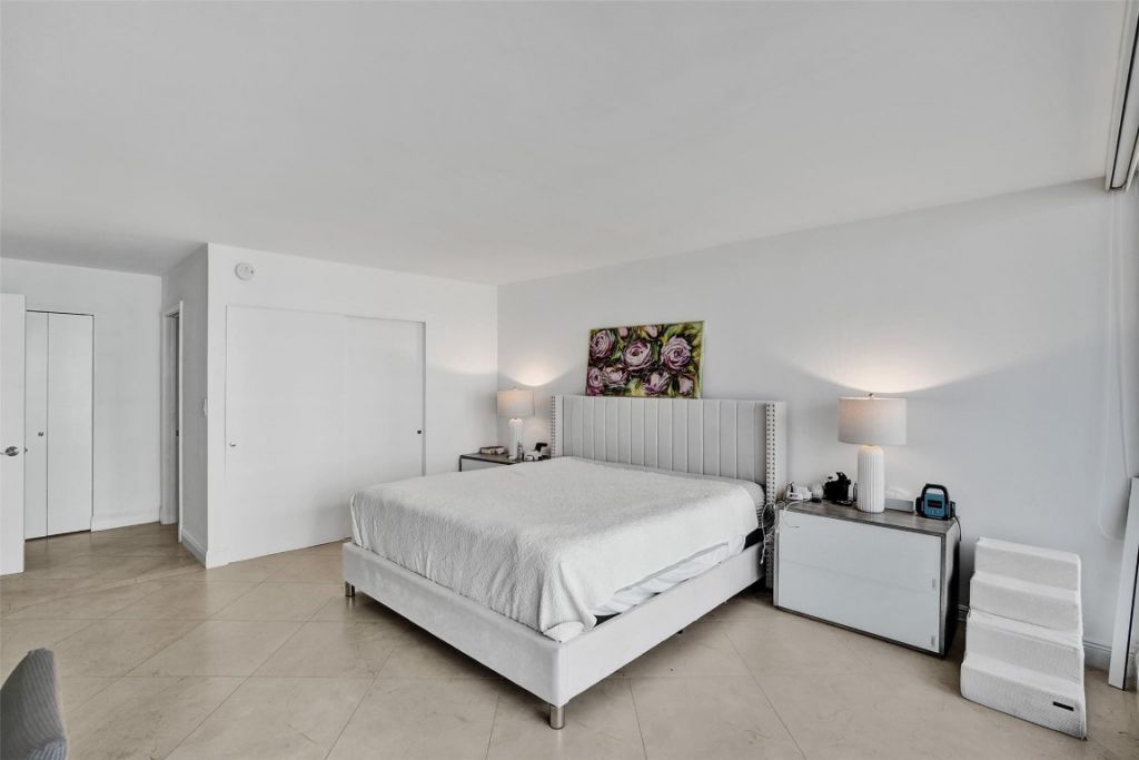 4280 Galt Ocean Drive, Unit 8N, Fort Lauderdale, FL 33308 Photo