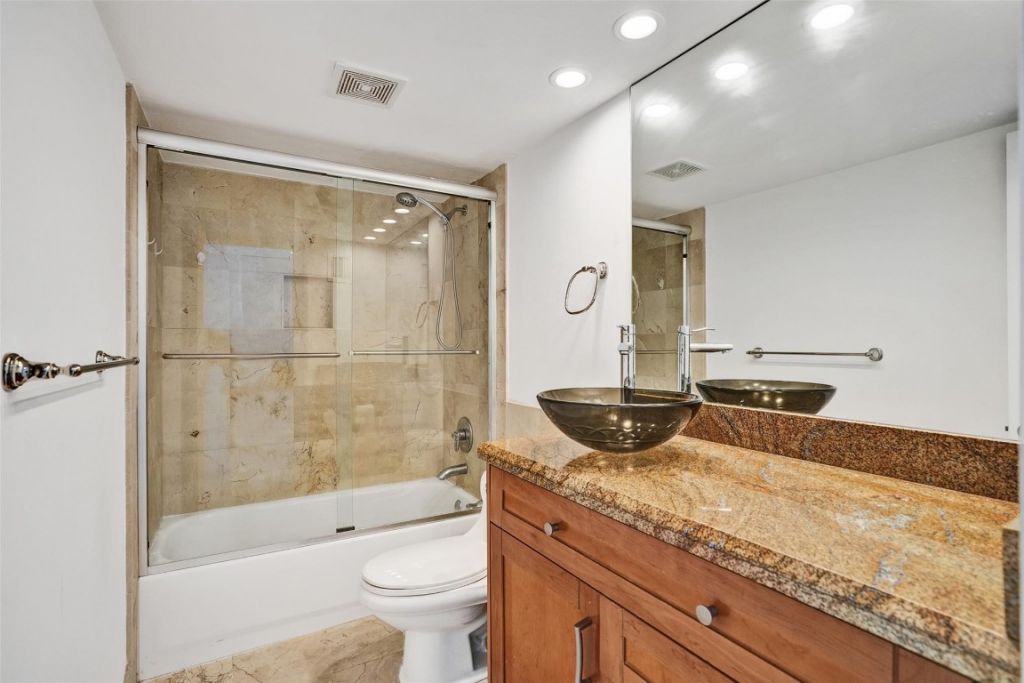 4280 Galt Ocean Drive, Unit 8N, Fort Lauderdale, FL 33308 Photo