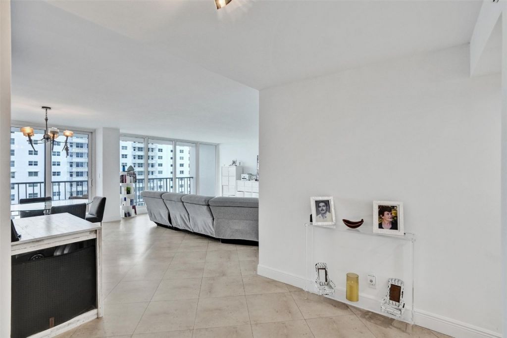 4280 Galt Ocean Drive, Unit 8N, Fort Lauderdale, FL 33308 Photo