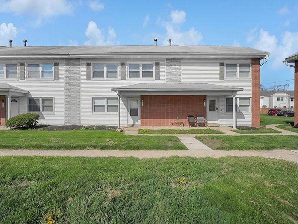 156 Buckeye Circle, Columbus, OH 43217