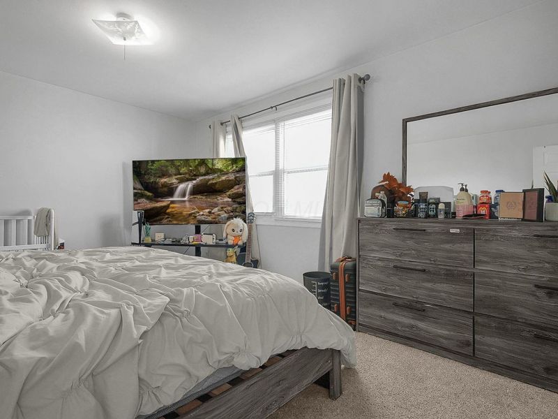 156 Buckeye Circle, Columbus, OH 43217 Photo 17