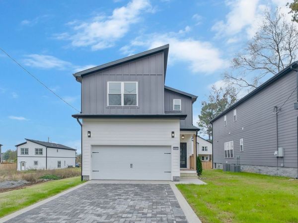 205 Paragon Mills Rd, Nashville, TN 37211