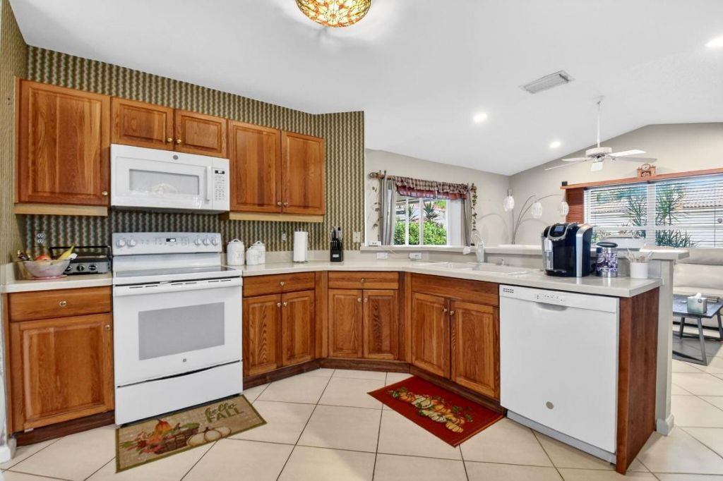 7218 Norwich Lane, Boynton Beach, FL 33436 Photo