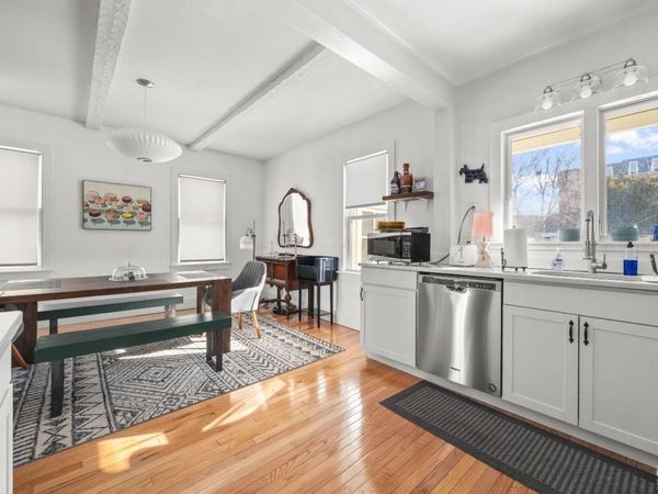 72 N 6th St , Hudson, NY 12534