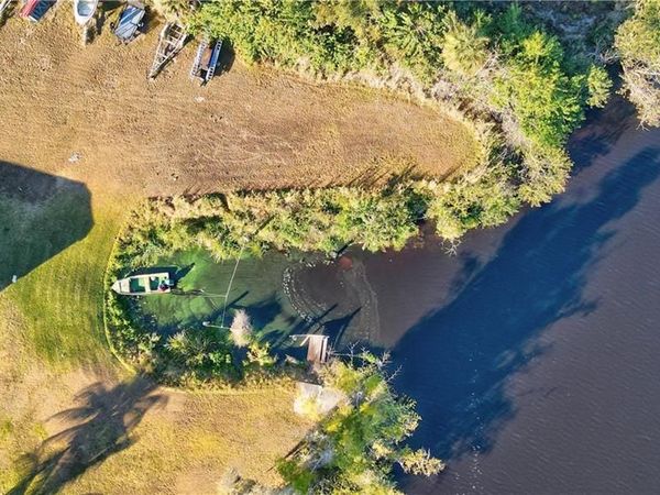 2111 Gardner CT, ALVA, FL 33920