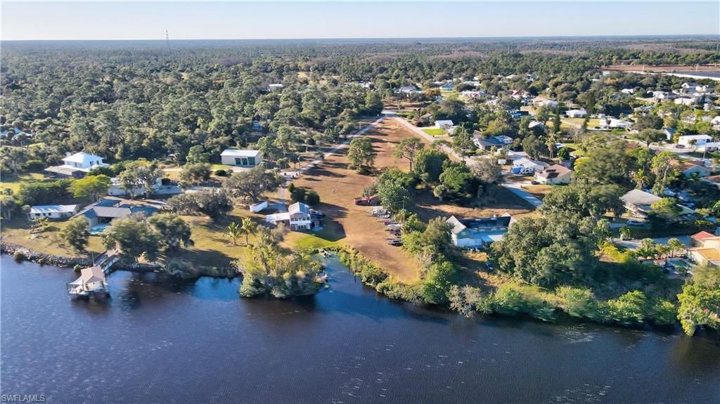 2111 Gardner Ct, Alva, FL 33920 Photo