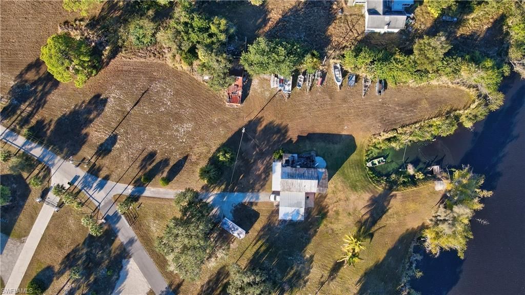 2111 Gardner Ct, Alva, FL 33920 Photo