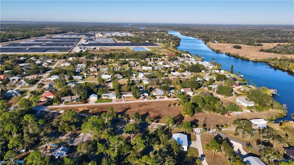 2111 Gardner Ct, Alva, FL 33920 Photo