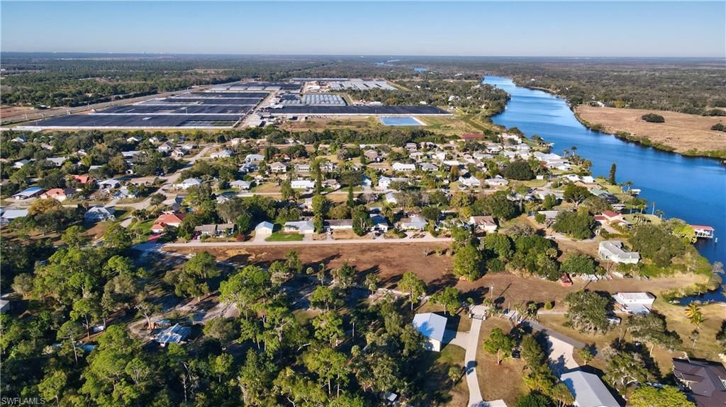 2111 Gardner Ct, Alva, FL 33920 Photo