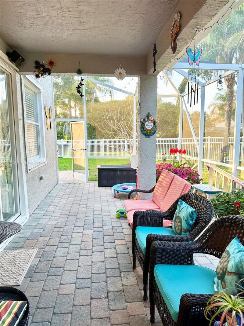 1462 Running Oak Ct, Royal Palm Beach, FL 33411 Photo