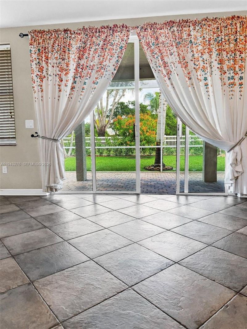 1462 Running Oak Ct, Royal Palm Beach, FL 33411 Photo