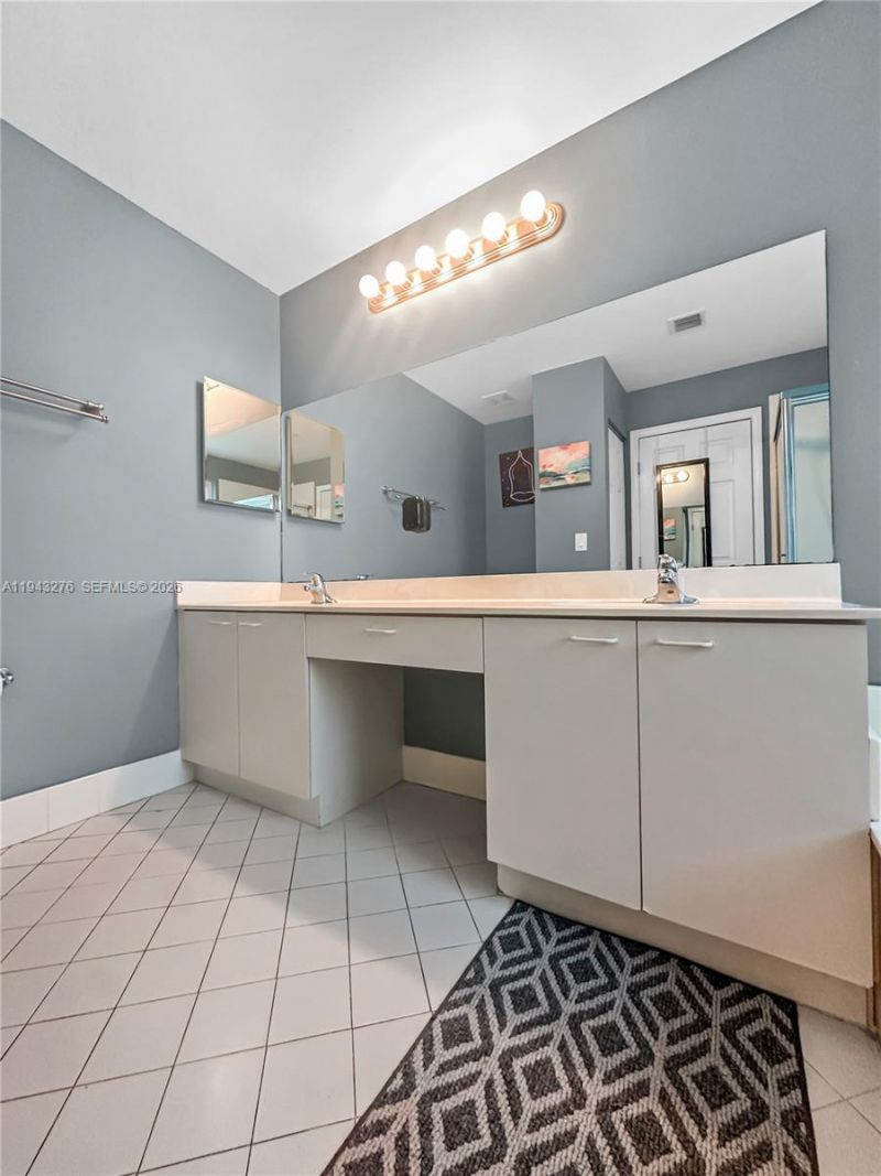 1462 Running Oak Ct, Royal Palm Beach, FL 33411 Photo