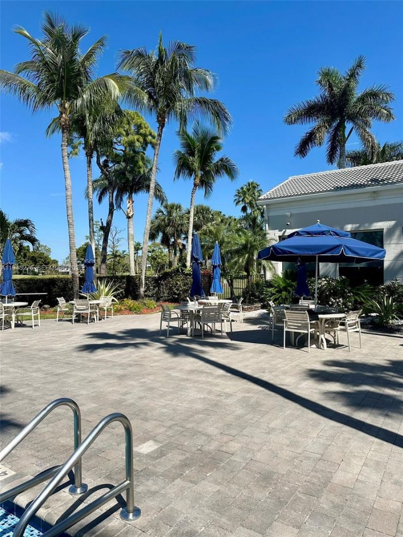 1462 Running Oak Ct, Royal Palm Beach, FL 33411 Photo