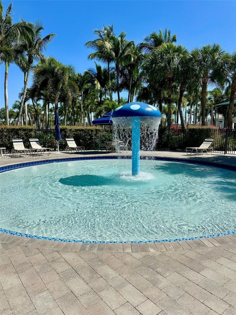 1462 Running Oak Ct, Royal Palm Beach, FL 33411 Photo