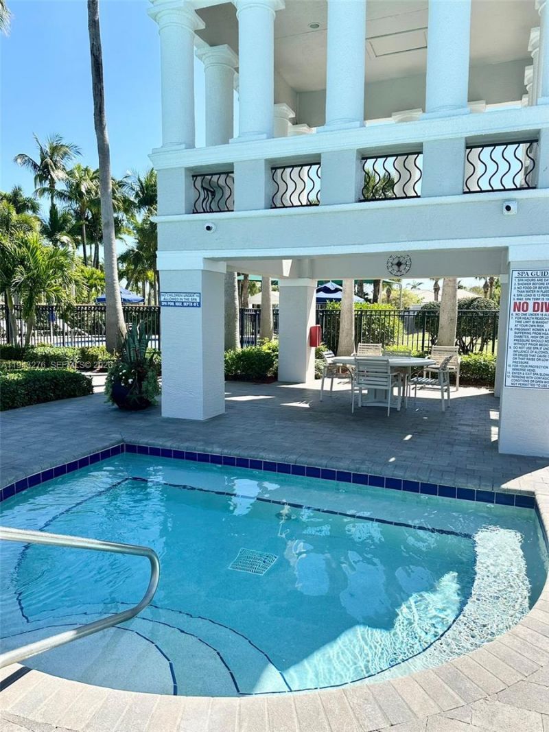 1462 Running Oak Ct, Royal Palm Beach, FL 33411 Photo