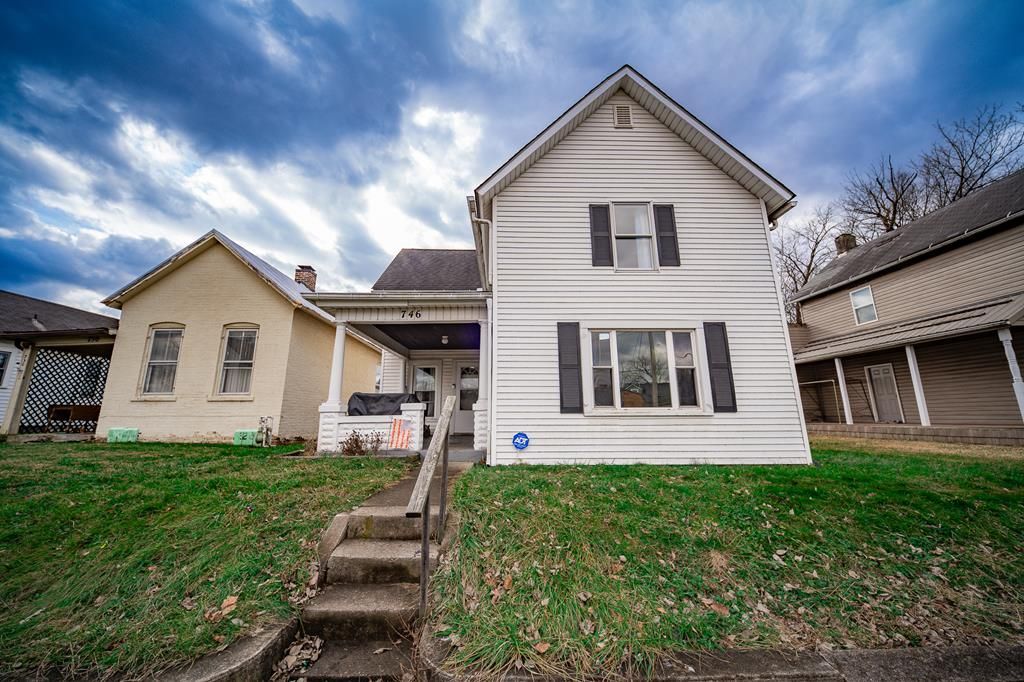 746 Madison Ave., Chillicothe, OH 45601 Main Photo