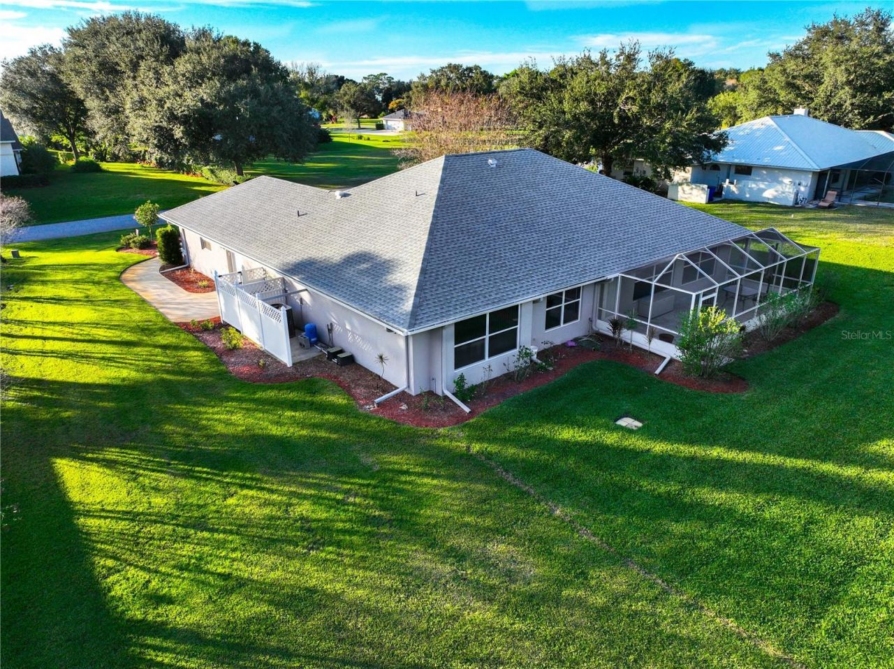 16 Meadowlake Circle S, Lake Placid, FL 33852 Photo
